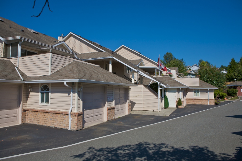 22515 116 Avenue, East Central - Image