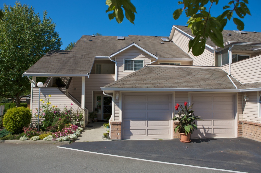 22515 116 Avenue, East Central - Image