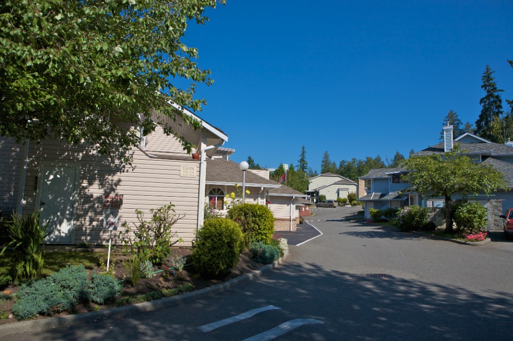 22515 116 Avenue, East Central - Image