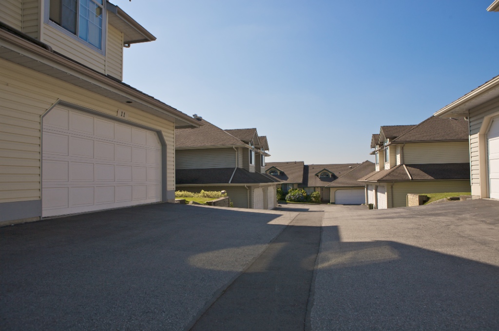 22538 116 Avenue, East Central - Image