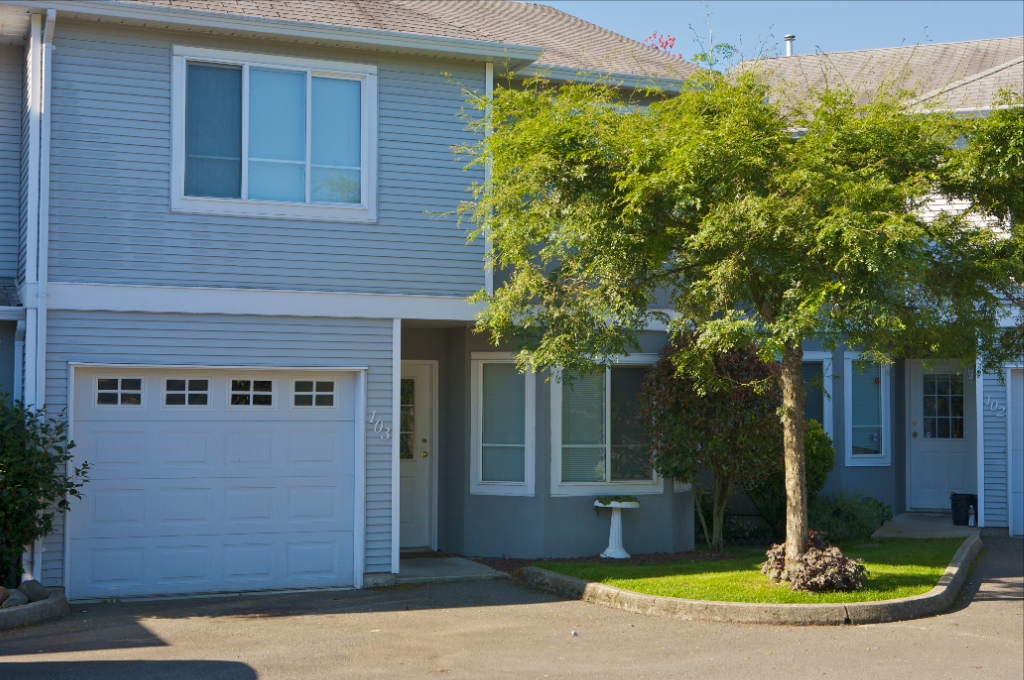 22950 116 Avenue, East Central - Image