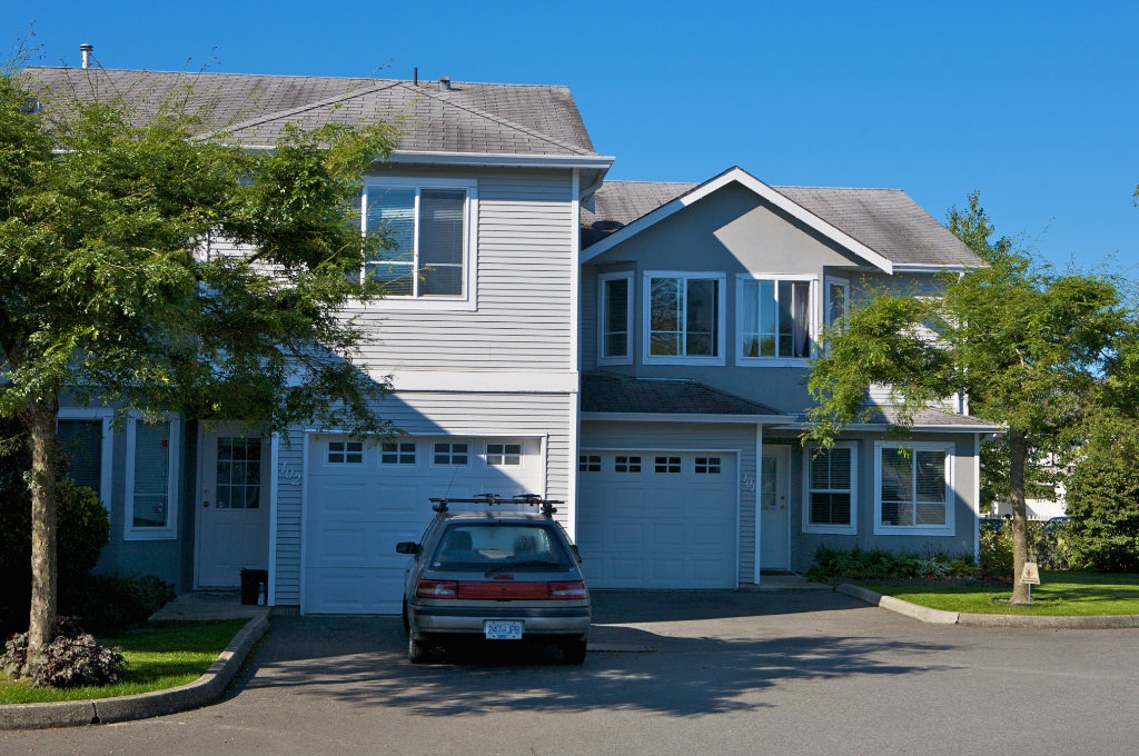 22950 116 Avenue, East Central - Image
