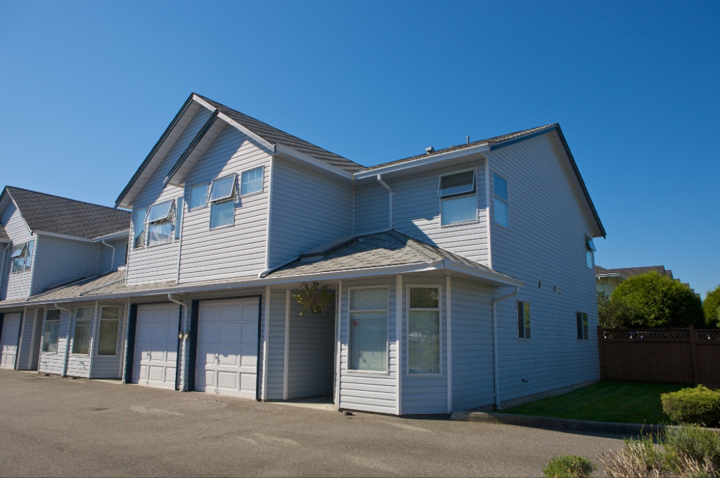 20630 118 Avenue, Southwest Maple Ridge - Image