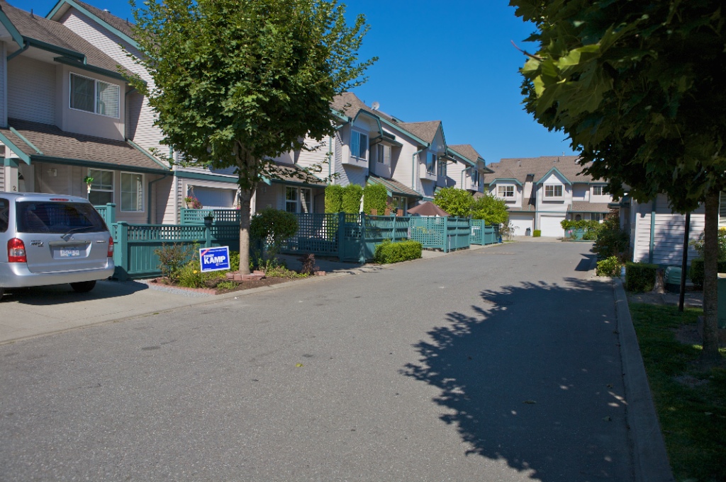 21015 118 Avenue, Southwest Maple Ridge - Image