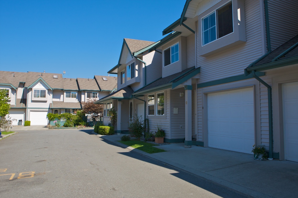 21015 118 Avenue, Southwest Maple Ridge - Image