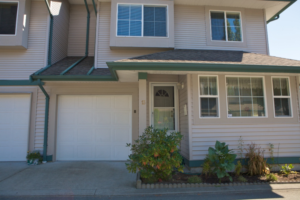 21015 118 Avenue, Southwest Maple Ridge - Image