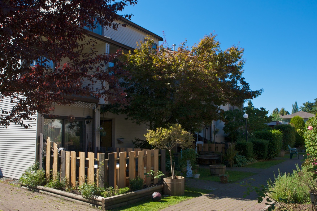 22160 - 22190 122 Avenue, West Central - Image