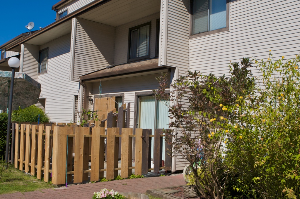 22160 - 22190 122 Avenue, West Central - Image