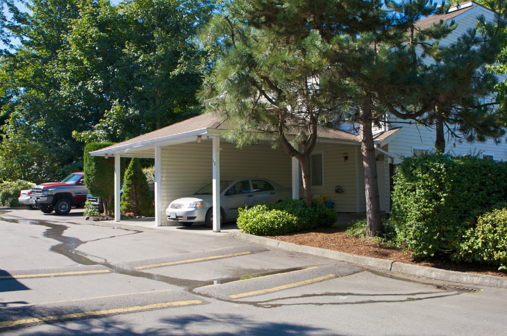 22411 - 22412 124 Avenue, East Central - Image