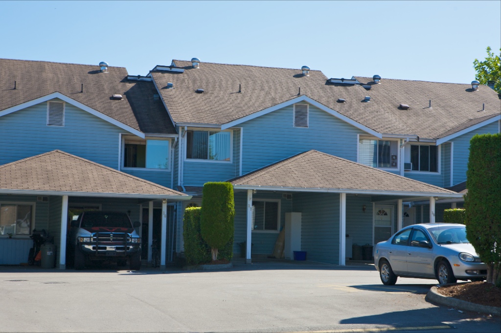 22411 - 22412 124 Avenue, East Central - Image