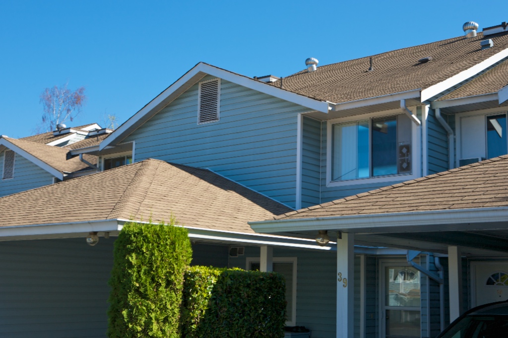 22411 - 22412 124 Avenue, East Central - Image