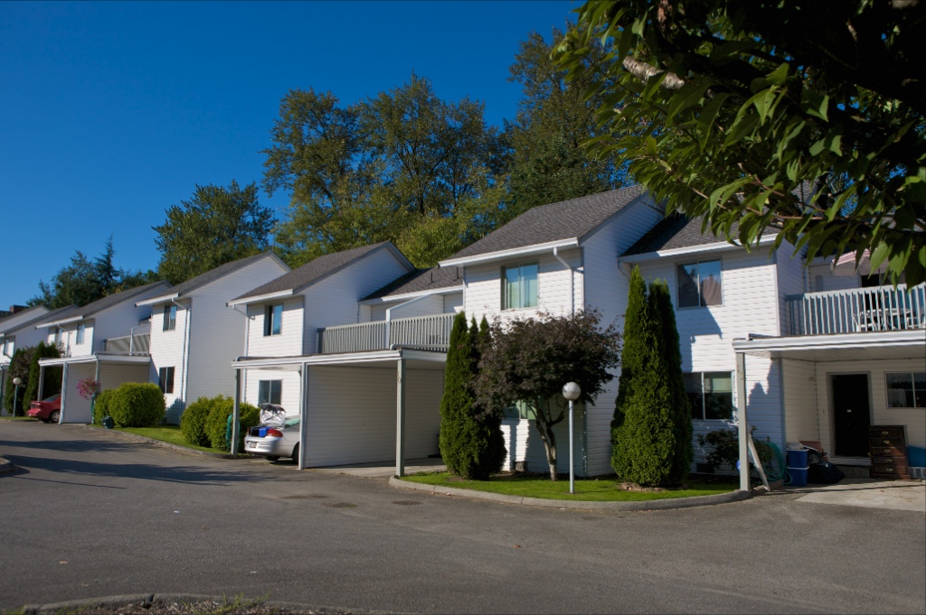 12075 207A Street, Northwest Maple Ridge - Image