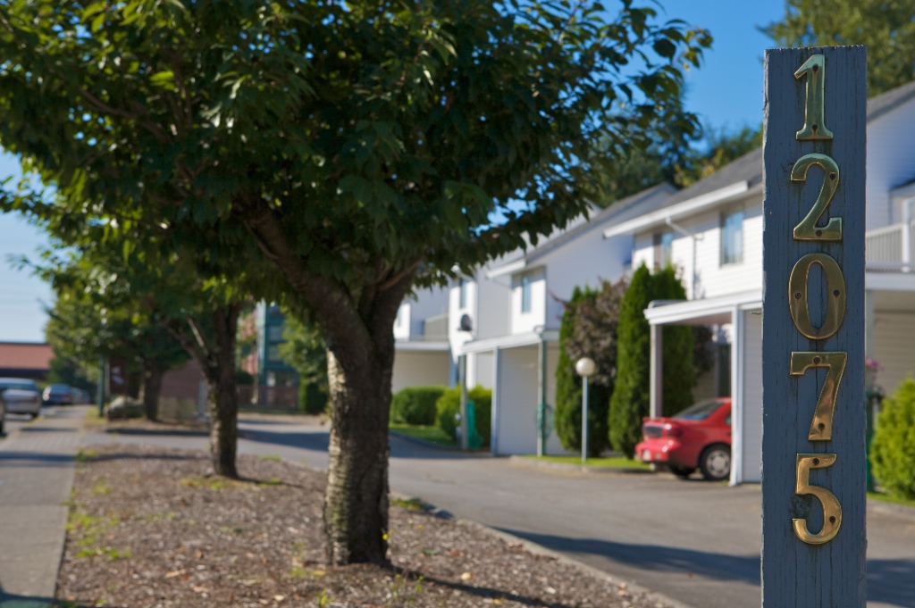 12075 207A Street, Northwest Maple Ridge - Image
