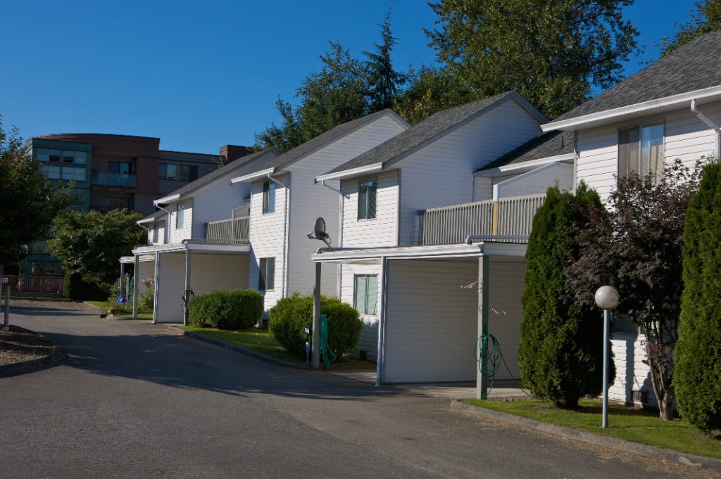 12075 207A Street, Northwest Maple Ridge - Image