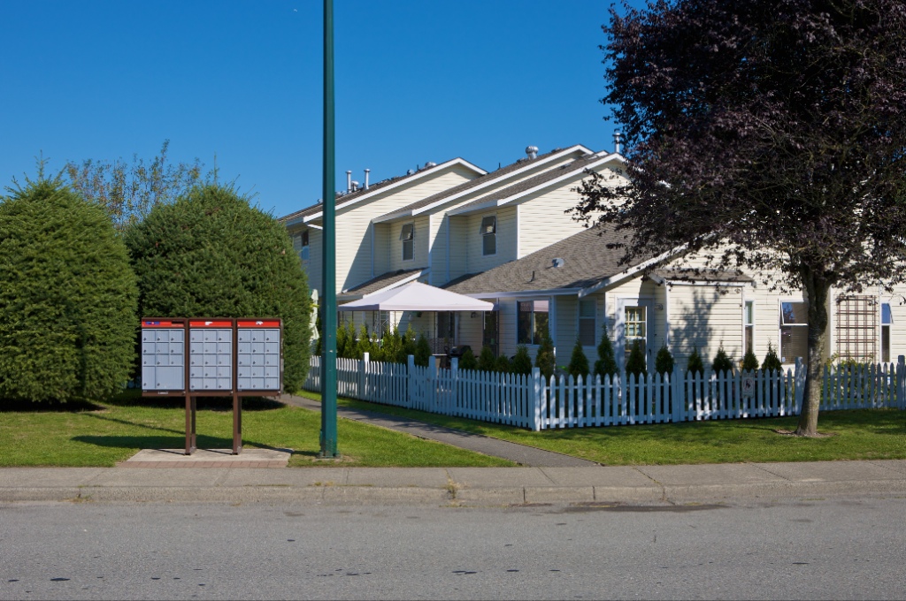 11757 207 Street, Southwest Maple Ridge - Image