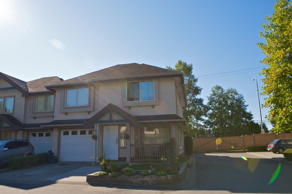 11860 210 Street, Southwest Maple Ridge - Image