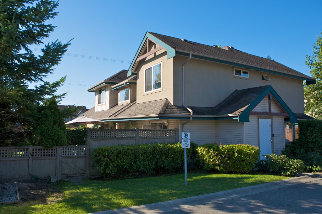 11860 210 Street, Southwest Maple Ridge - Image