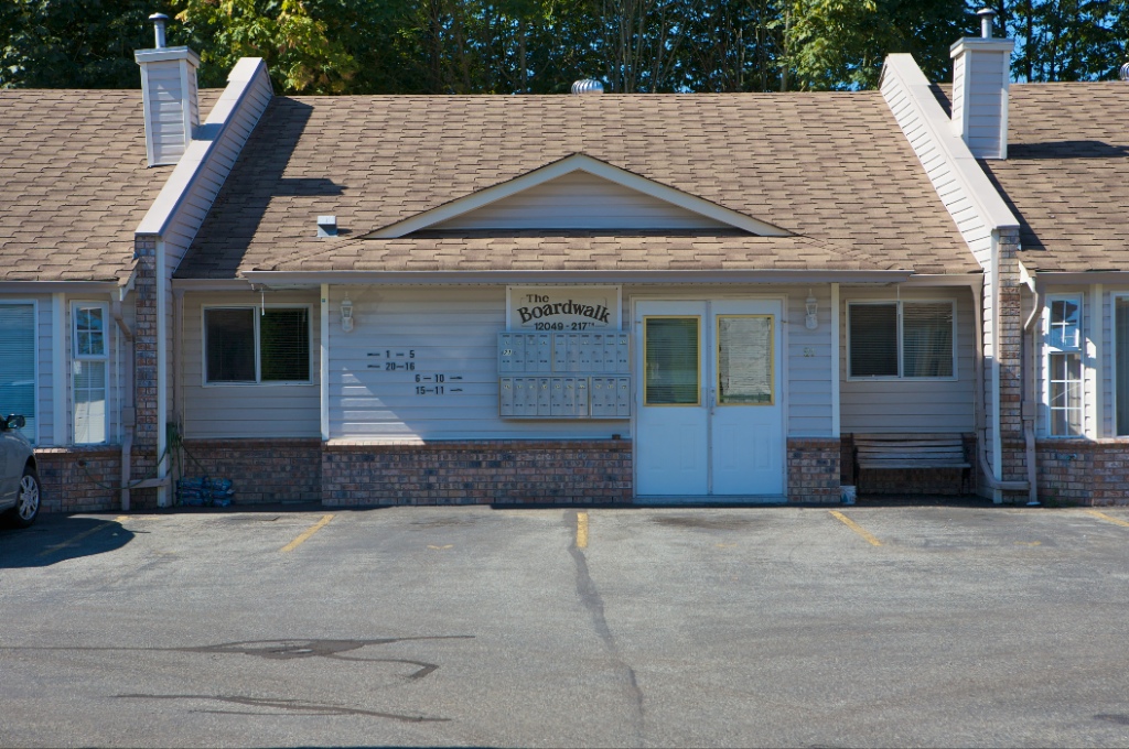 12049 217 Street, West Central - Image