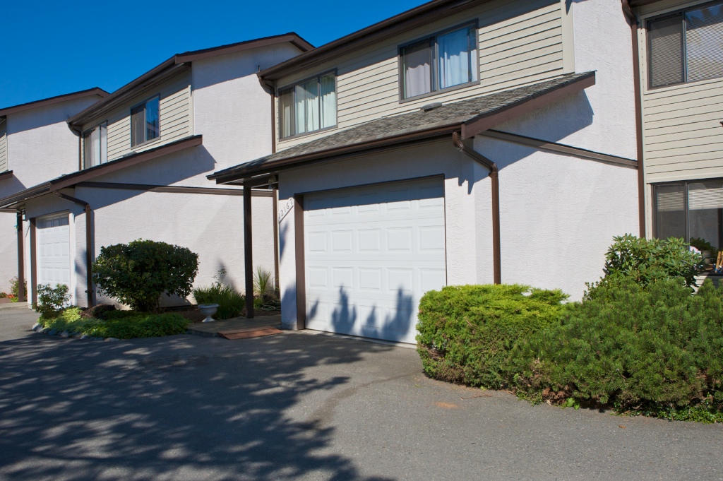 12151 - 12173 222 Street, West Central - Image