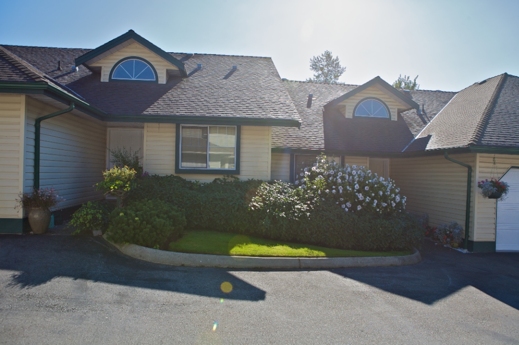 11485 227 Street, East Central - Image