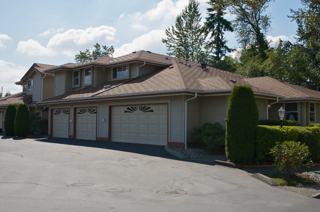 12071 232B Street, East Central - Image