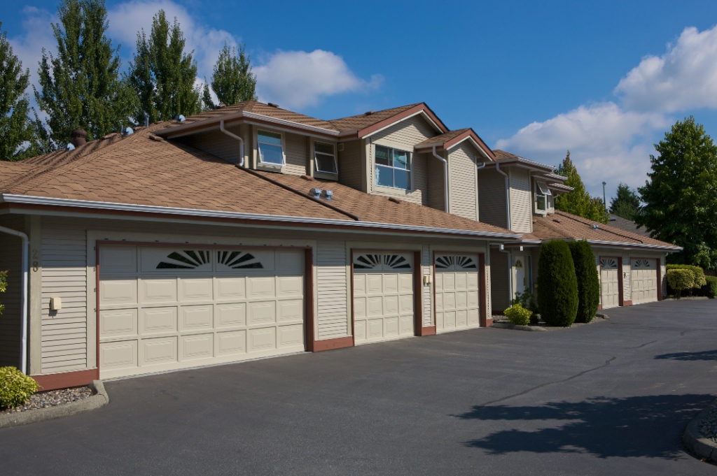 12071 232B Street, East Central - Image