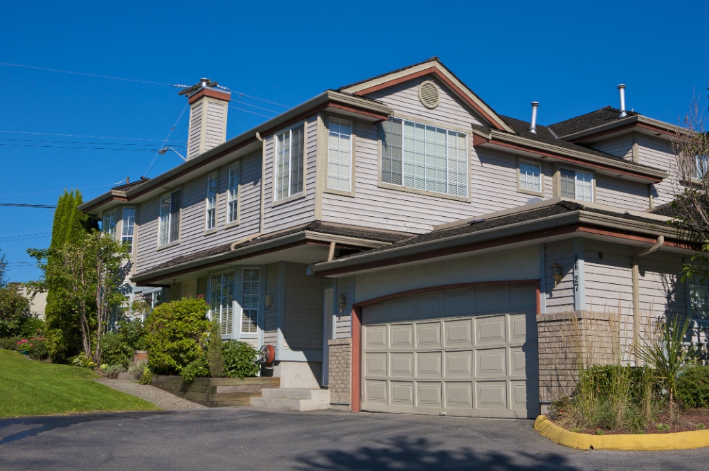 11502 Burnett Street, East Central - Image