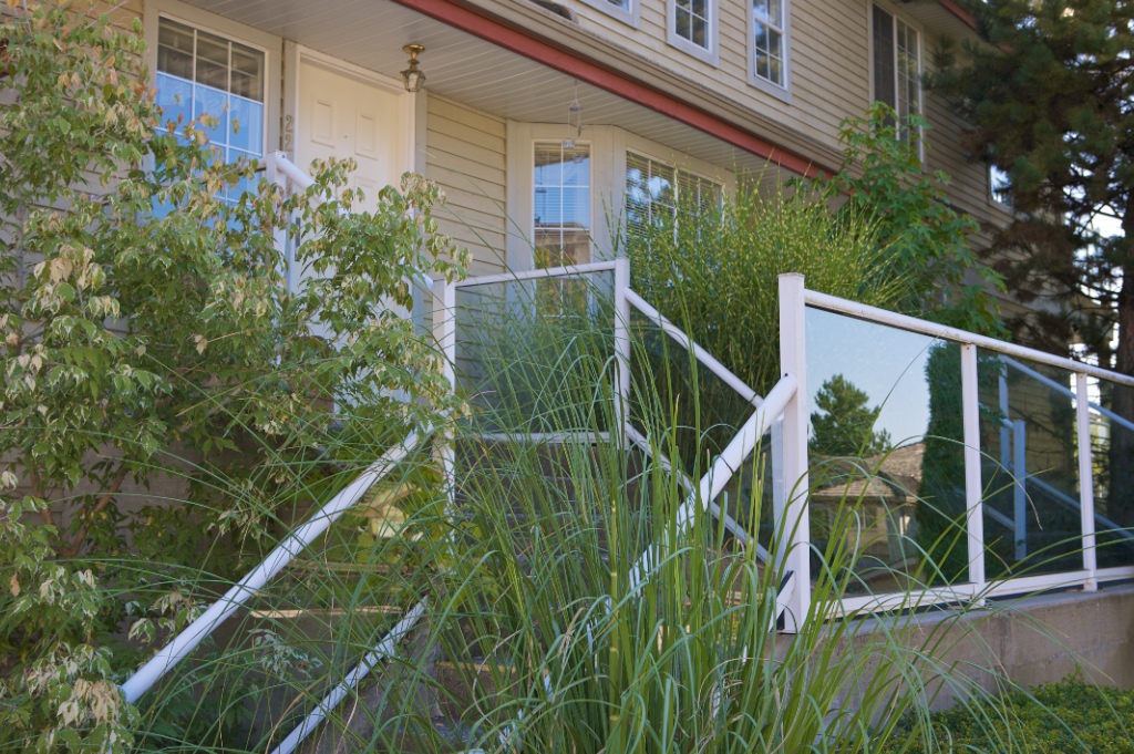 11502 Burnett Street, East Central - Image