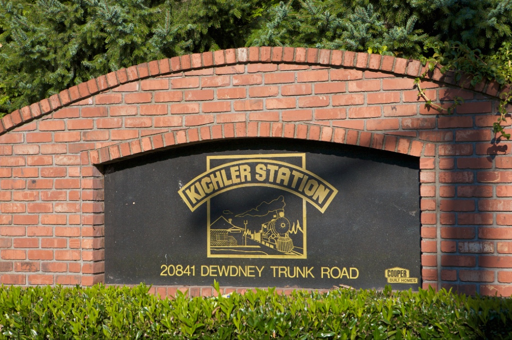 20841 Dewdney Trunk Road, Northwest Maple Ridge - Image