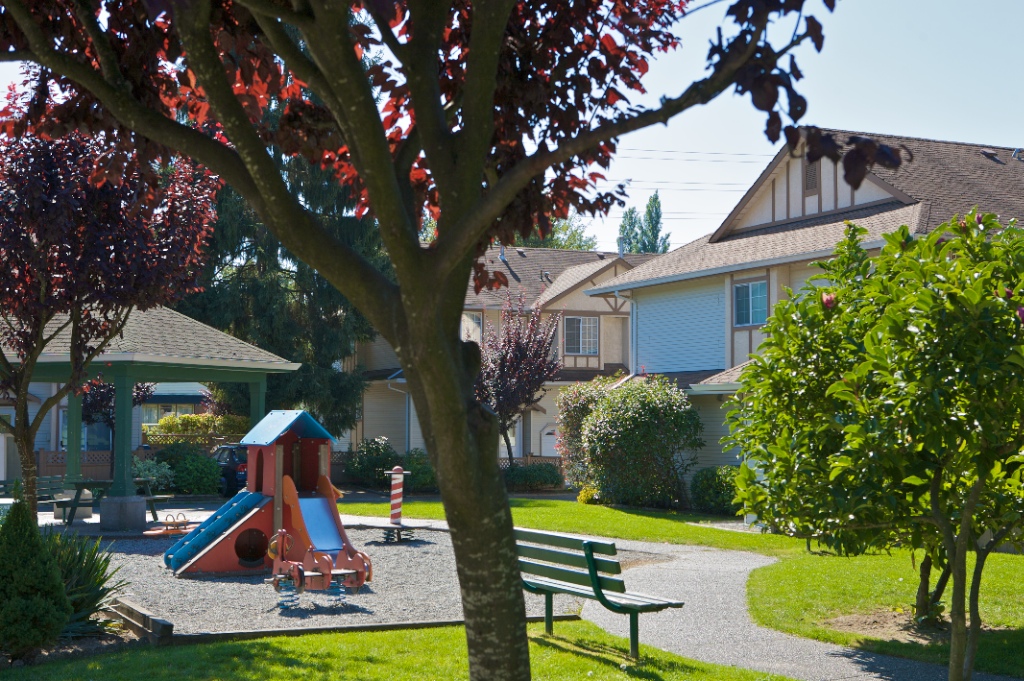 21409 Dewdney Trunk Road, West Central - Image