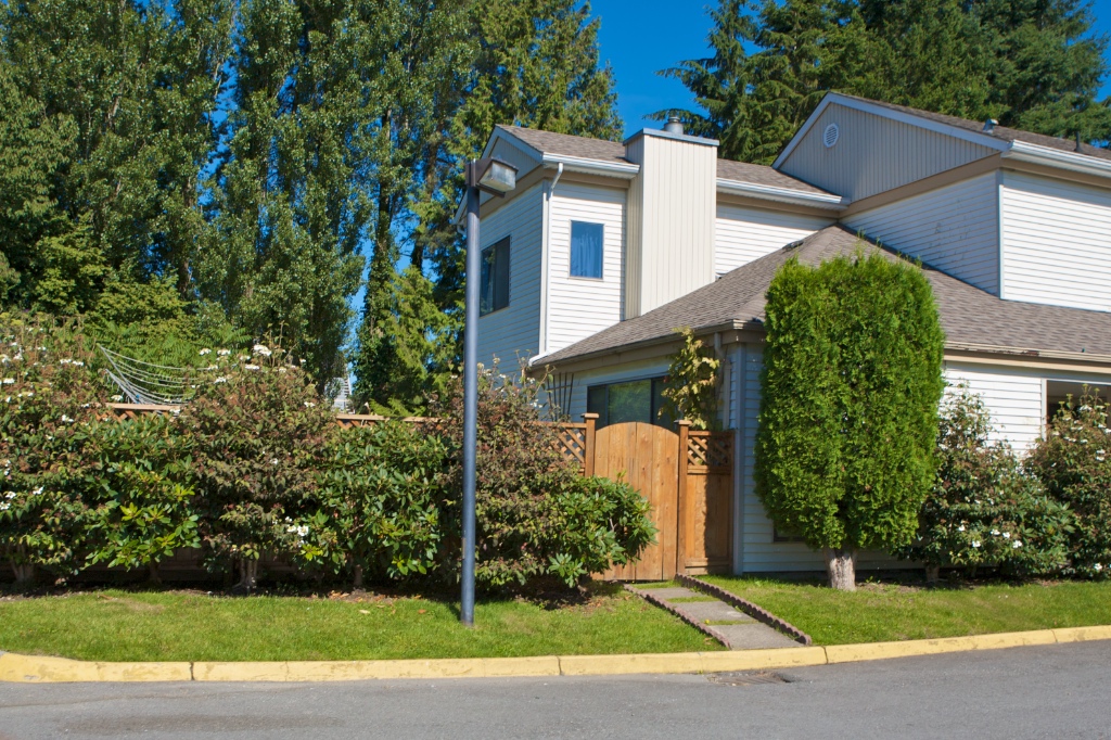 21707 Dewdney Trunk Road, West Central - Image