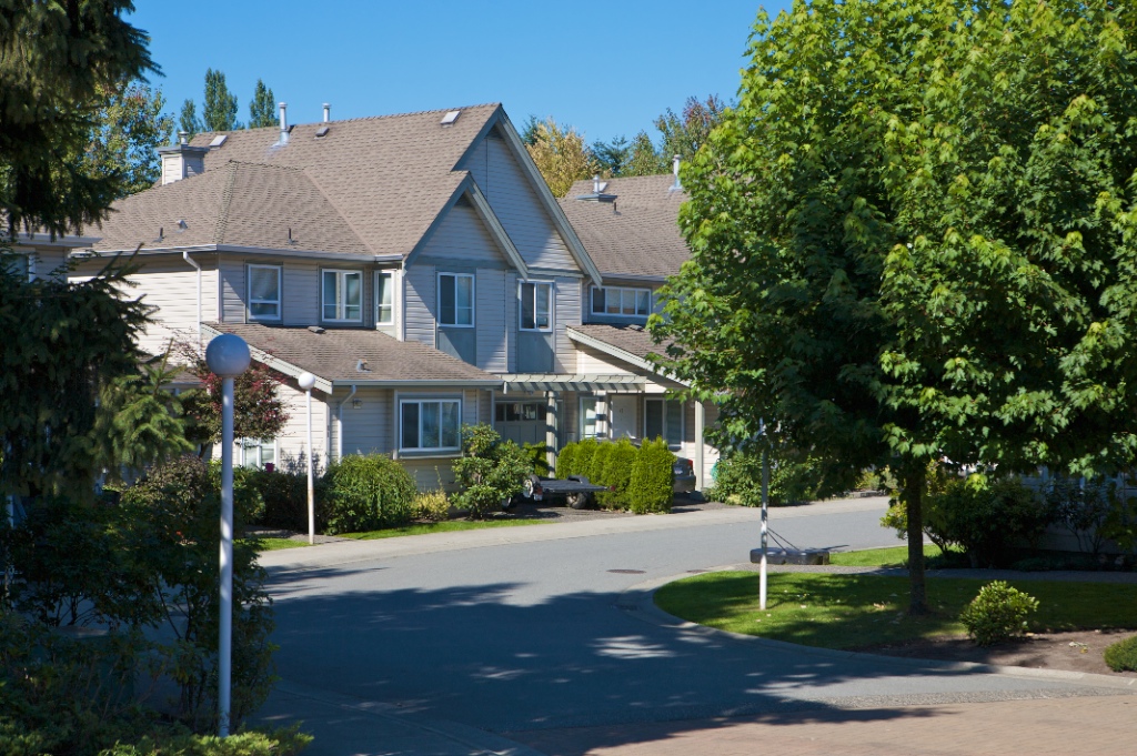 21801 Dewdney Trunk Road, West Central - Image