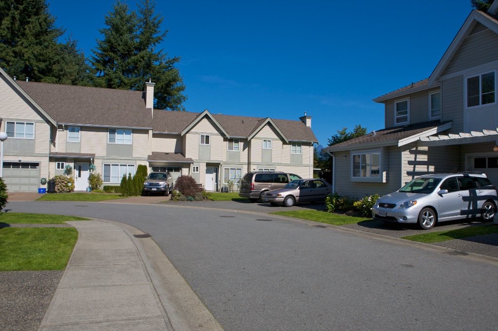 21801 Dewdney Trunk Road, West Central - Image