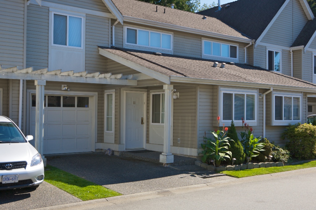 21801 Dewdney Trunk Road, West Central - Image