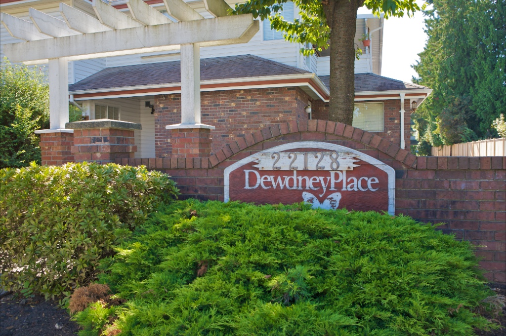 22128 Dewdney Trunk Road, West Central - Image