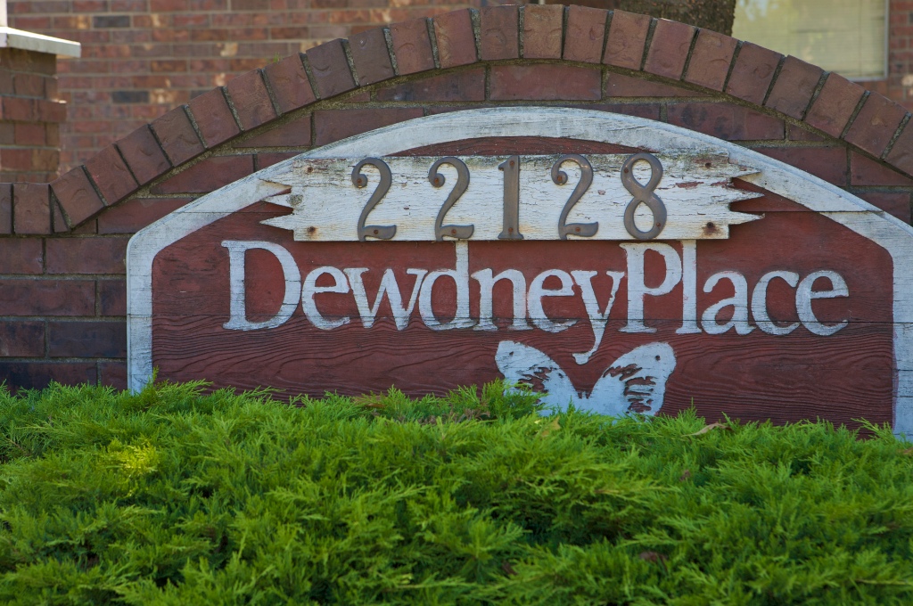 22128 Dewdney Trunk Road, West Central - Image