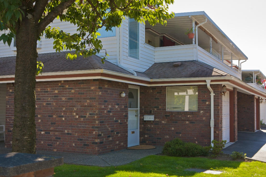 22128 Dewdney Trunk Road, West Central - Image