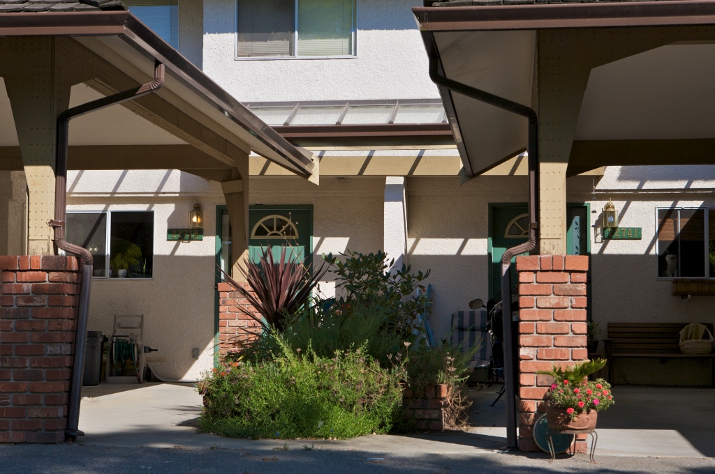 22711 - 22751 Gilley Avenue, East Central - Image