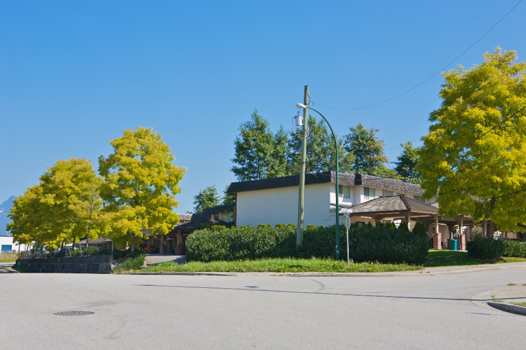 22711 - 22751 Gilley Avenue, East Central - Image