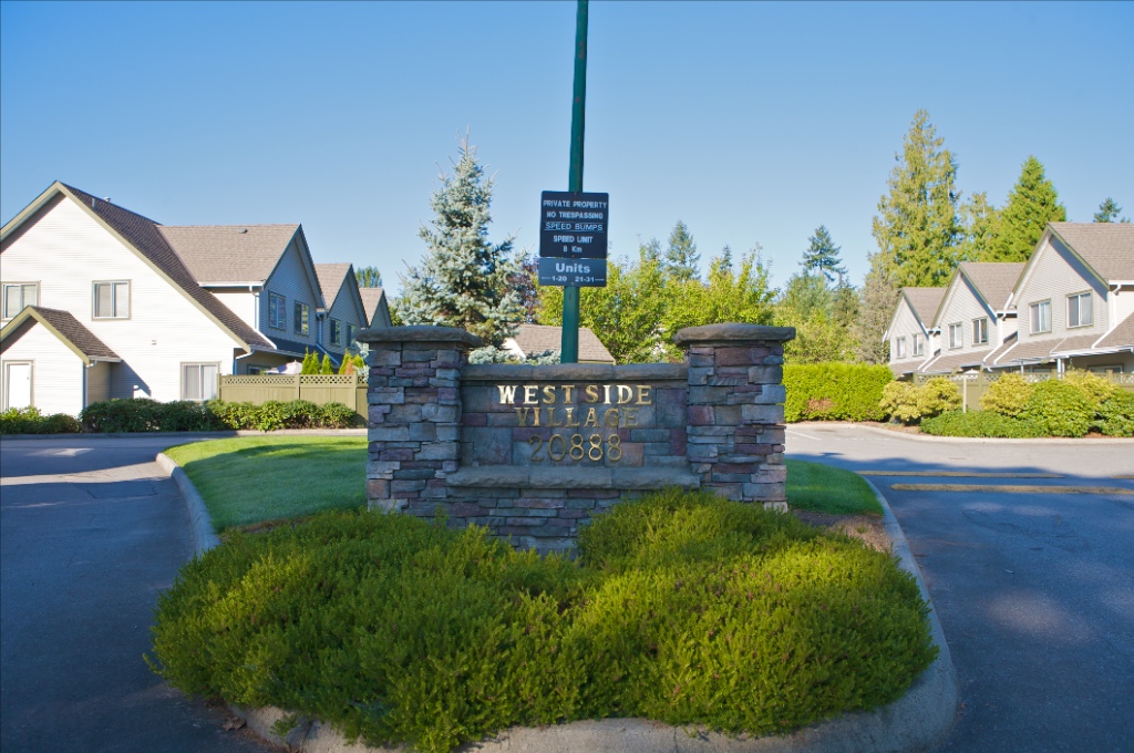 20888 McKinney Avenue, Northwest Maple Ridge - Image