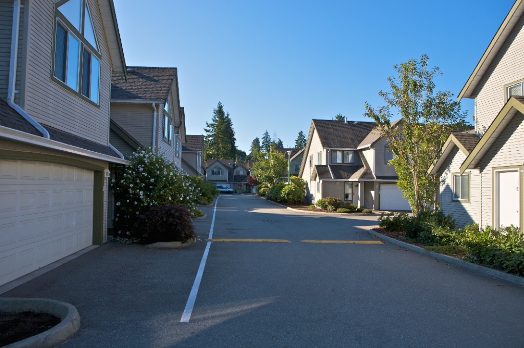 20888 McKinney Avenue, Northwest Maple Ridge - Image