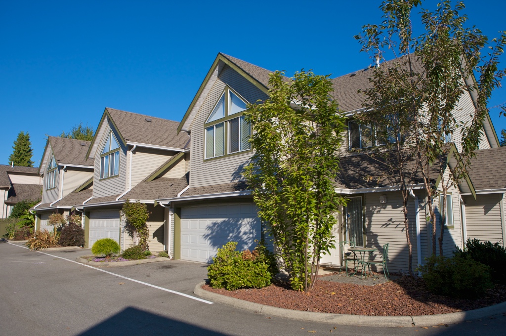 20888 McKinney Avenue, Northwest Maple Ridge - Image