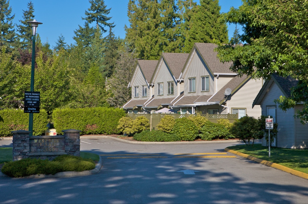 20888 McKinney Avenue, Northwest Maple Ridge - Image