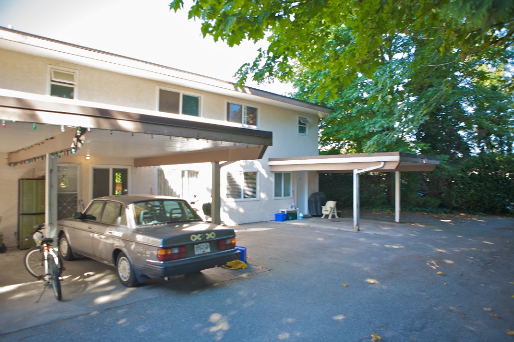 11692 Pine Street, West Central - Image