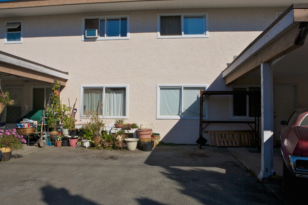 11692 Pine Street, West Central - Image