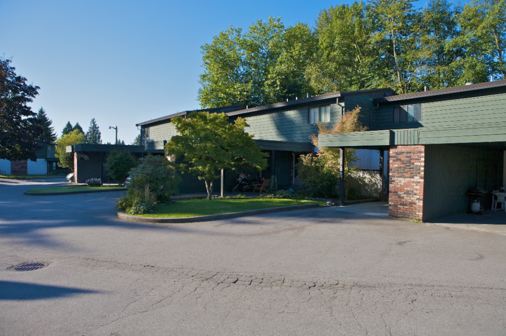 12101 - 12136 Schmidt Crescent, Northwest Maple Ridge - Image