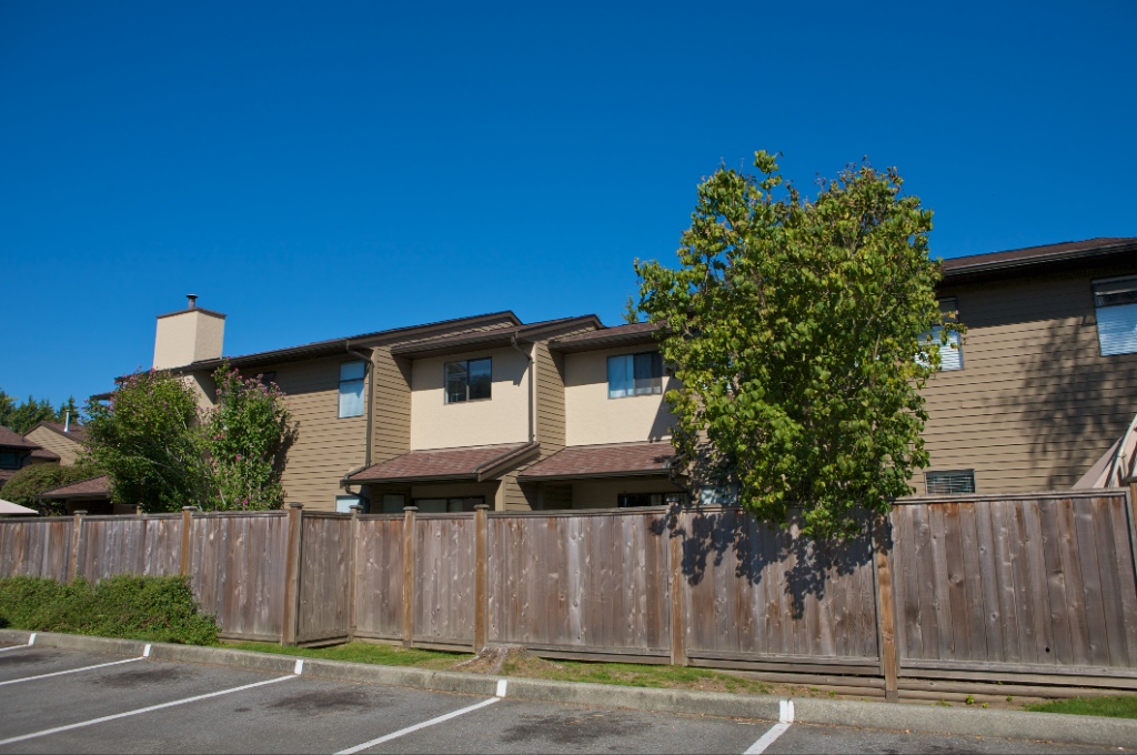 20653 Thorne Avenue, Southwest Maple Ridge - Image