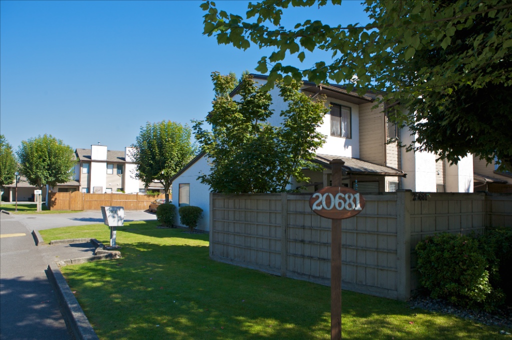 20681 Thorne Avenue, Southwest Maple Ridge - Image