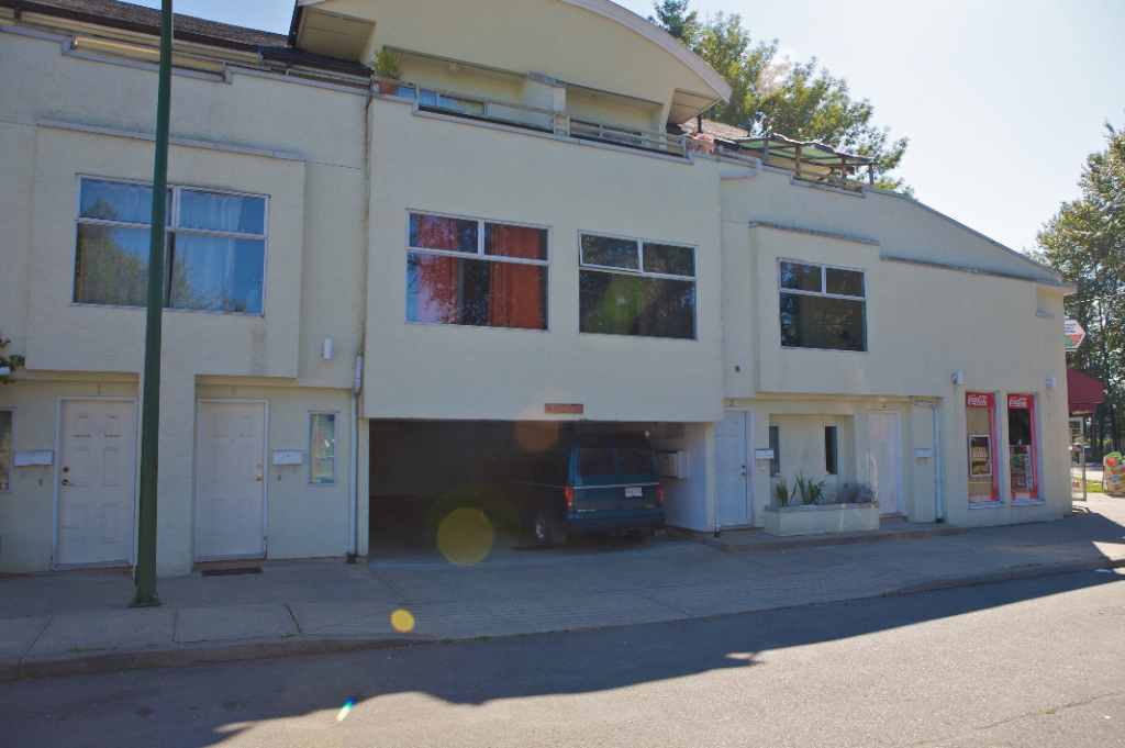 11250 Waresley Street, Southwest Maple Ridge - Image