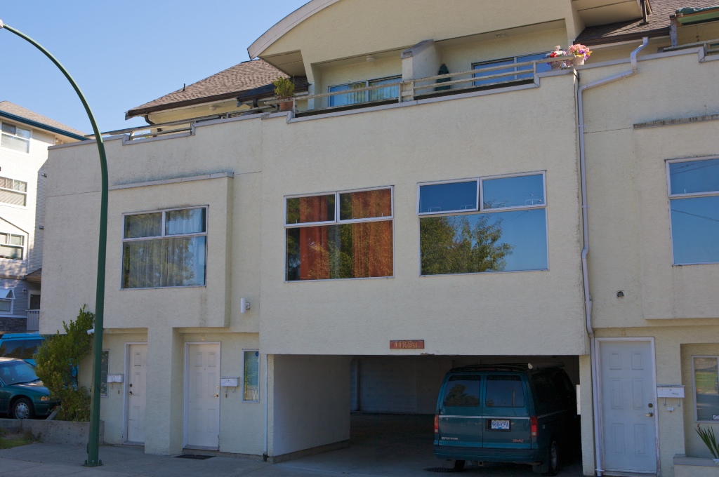 11250 Waresley Street, Southwest Maple Ridge - Image